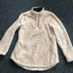 Charles River Pull over